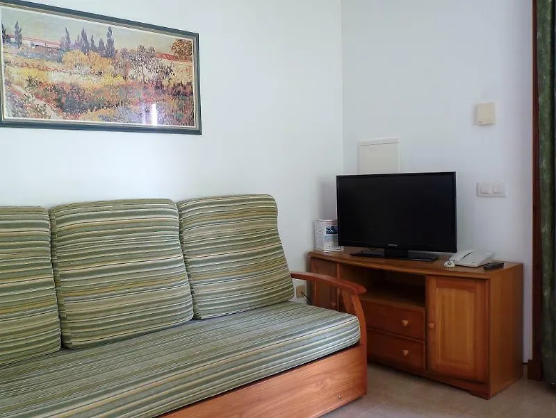 Sagitario Vista Playa I Apartamentos Cala Blanca  Cala Blanca (Menorca)